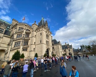 A JOURNEY THROUGH BILTMORE ESTATE